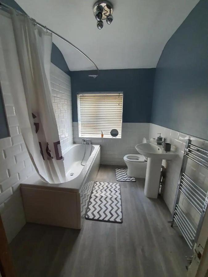 Double Bedroom 96Glc Greater Manchester Middleton (Greater Manchester) Exterior foto